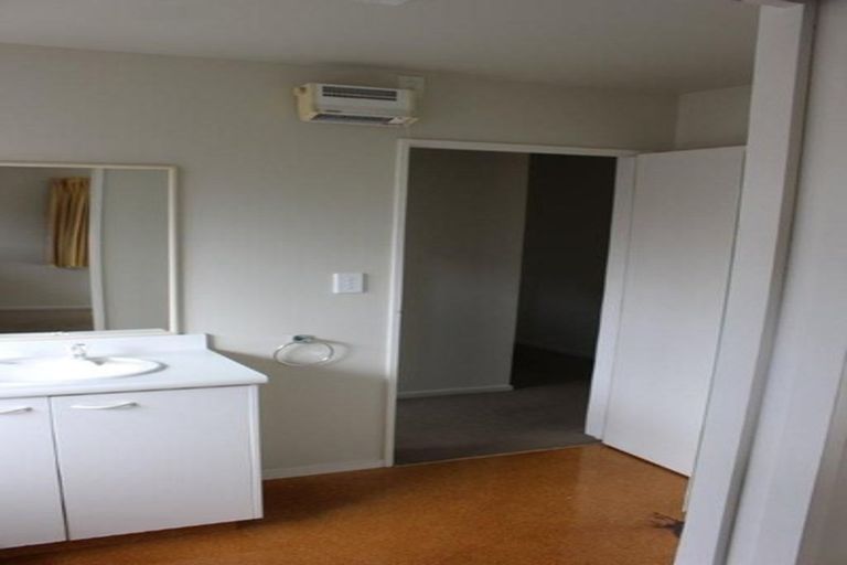 Photo of property in 22a Euston Street, Riccarton, Christchurch, 8041