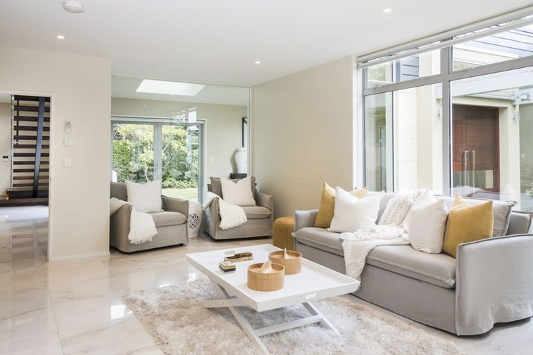 Photo of property in 32b Glandovey Road, Fendalton, Christchurch, 8052