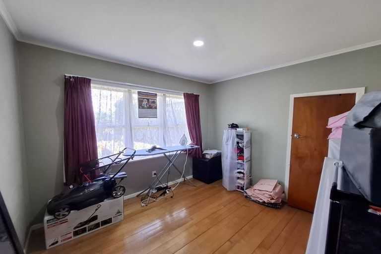 Photo of property in 78 Swanson Road, Henderson, Auckland, 0610