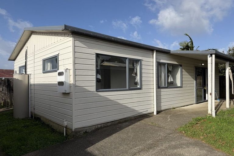 Photo of property in 80 Kirkbride Road, Mangere, Auckland, 2022
