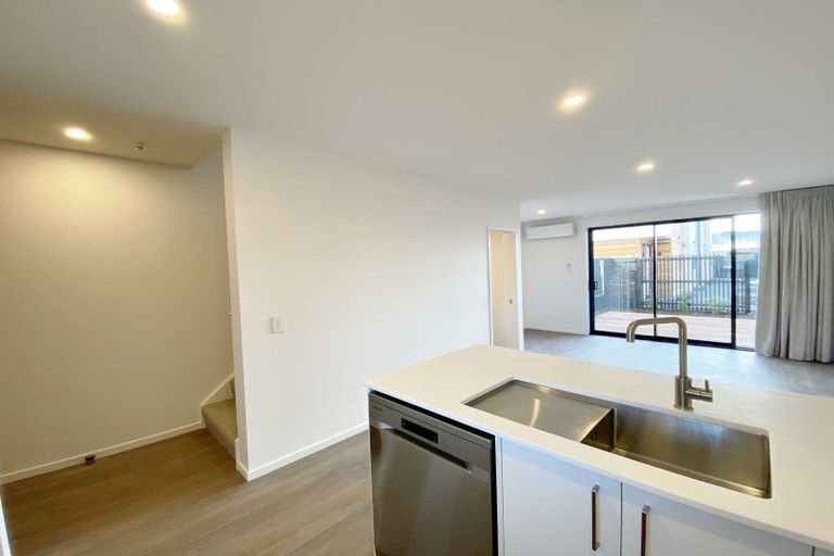 Photo of property in 3/95 Linwood Avenue, Linwood, Christchurch, 8011