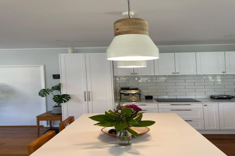 Photo of property in 1/56 Churton Crescent, Taita, Lower Hutt, 5011