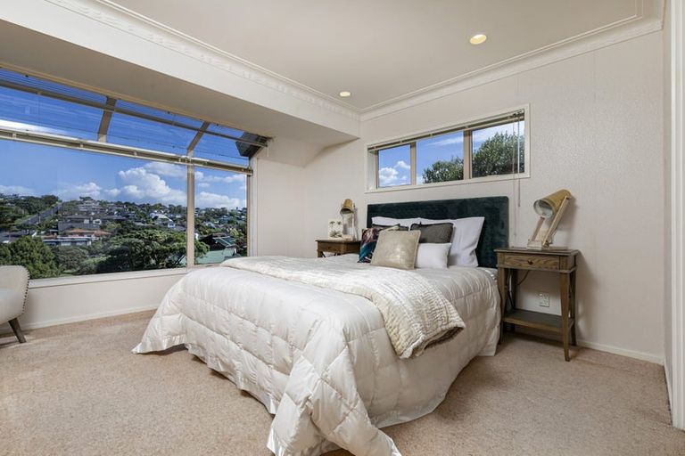 Photo of property in 45c Hyde Road, Rothesay Bay, Auckland, 0630