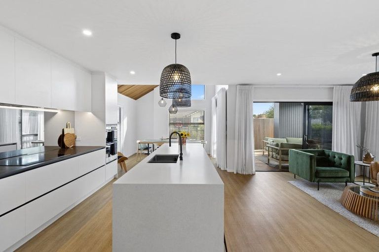 Photo of property in 29 Laurelwood Avenue, Pukekohe, 2120