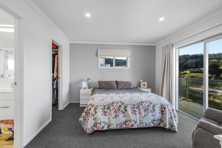 Photo of property in 17 Glendermid Close, Sawyers Bay, Port Chalmers, 9023