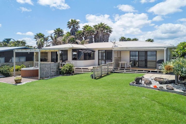 Photo of property in 21 Kotare Street, Ahipara, Kaitaia, 0481