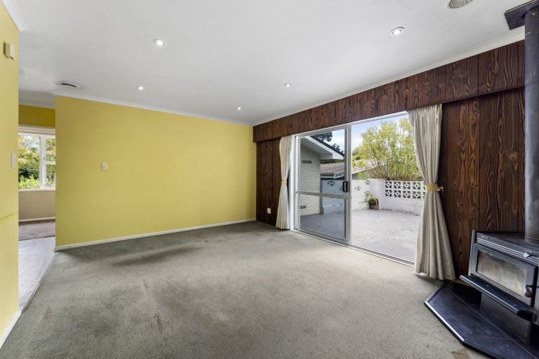 Photo of property in 5 Awatea Avenue, Paraparaumu, 5032