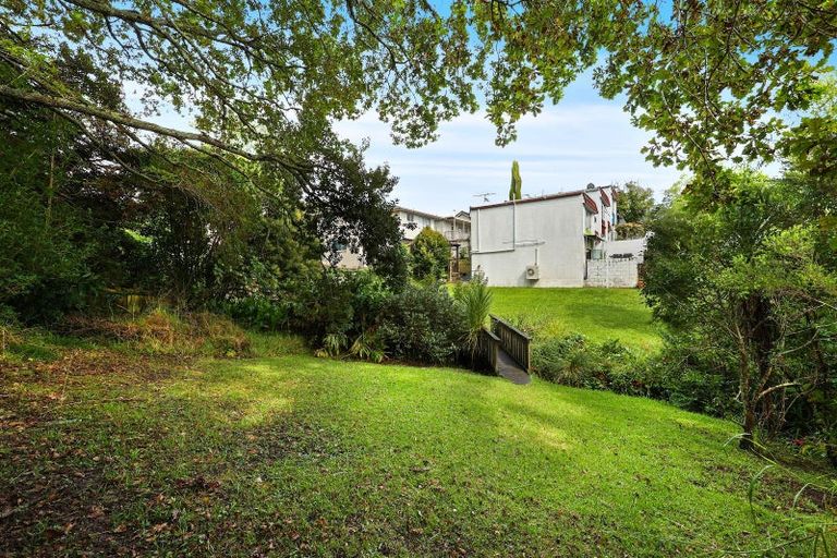 Photo of property in 3/52 Fruitvale Road, New Lynn, Auckland, 0600