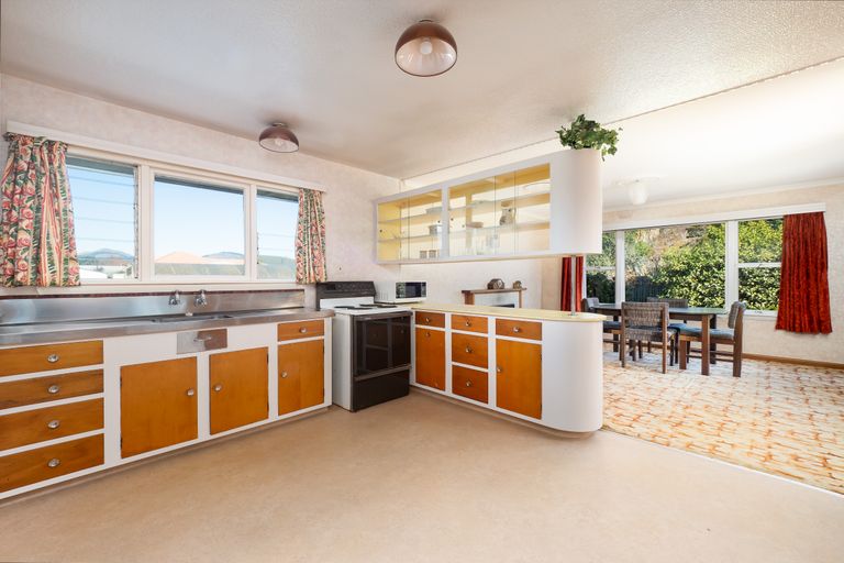 Photo of property in 1 Deejay Lane, Spreydon, Christchurch, 8024