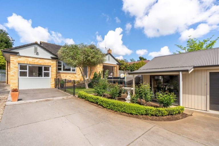 Photo of property in 10 Mansel Avenue, Hillcrest, Hamilton, 3216