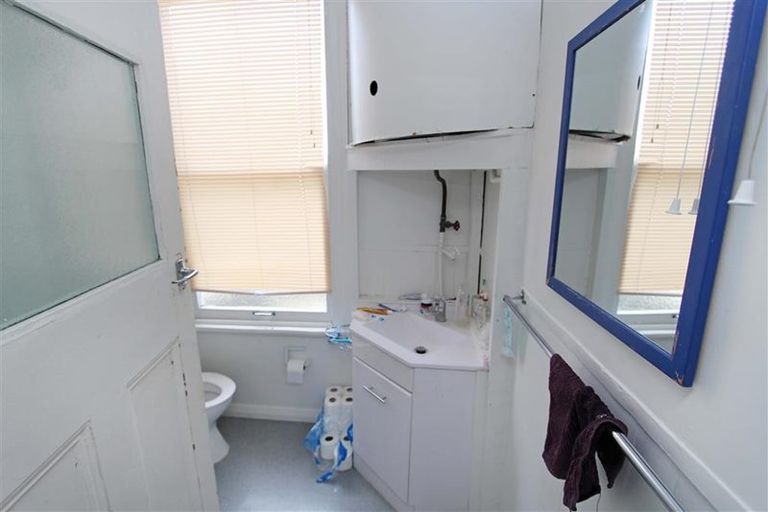 Photo of property in 102 Albany Street, North Dunedin, Dunedin, 9016