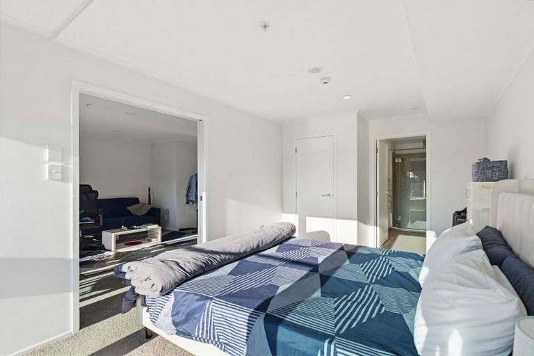Photo of property in 1e/30 Westward Ho, Glen Eden, Auckland, 0602