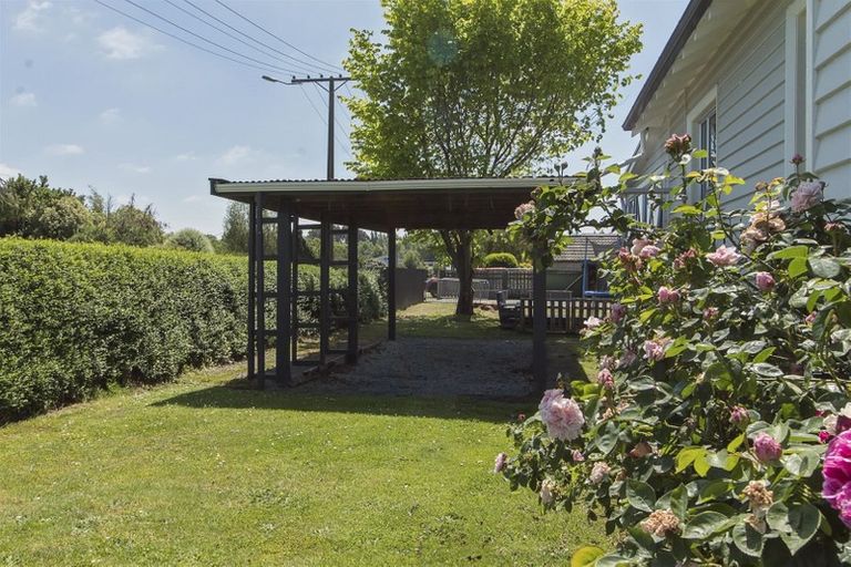 Photo of property in 10 Harris Street, Pleasant Point, 7903