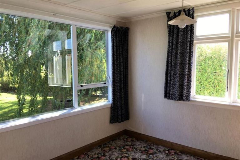 Photo of property in 69 Salcombe Street, Kaitangata, 9210