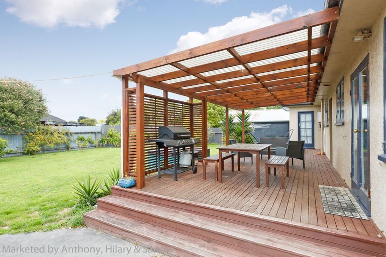 Photo of property in 12 Nottingham Avenue, Awapuni, Palmerston North, 4412