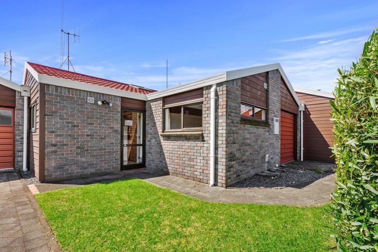 Photo of property in Puriri Village, 17/3 Puriri Street, Mount Maunganui, 3116