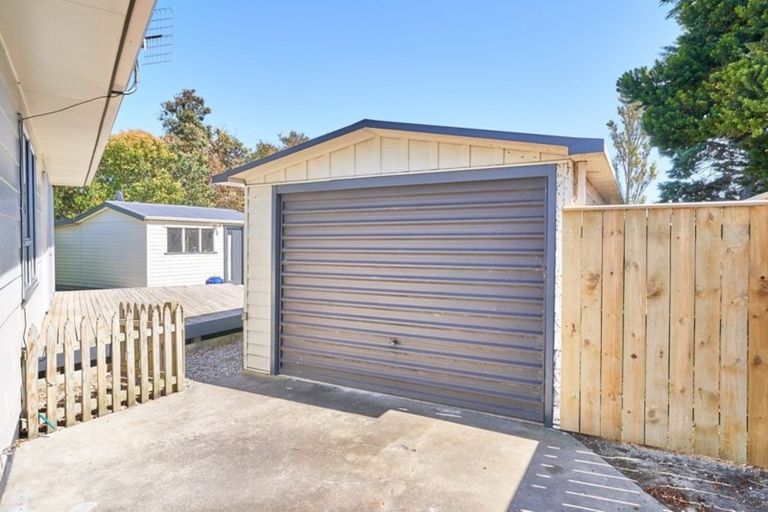 Photo of property in 97 Benmore Avenue, Cloverlea, Palmerston North, 4412