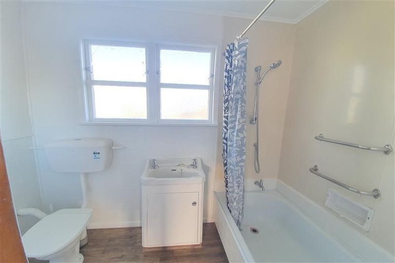 Photo of property in 531 Ferguson Street, Palmerston North, 4410