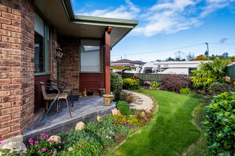 Photo of property in 3 Lewis Street, Geraldine, 7930