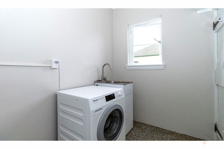 Photo of property in 6 Collingwood Street, Highfield, Timaru, 7910