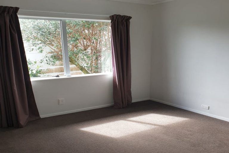 Photo of property in 9 Harbour Crest Drive, Waiuku, 2123