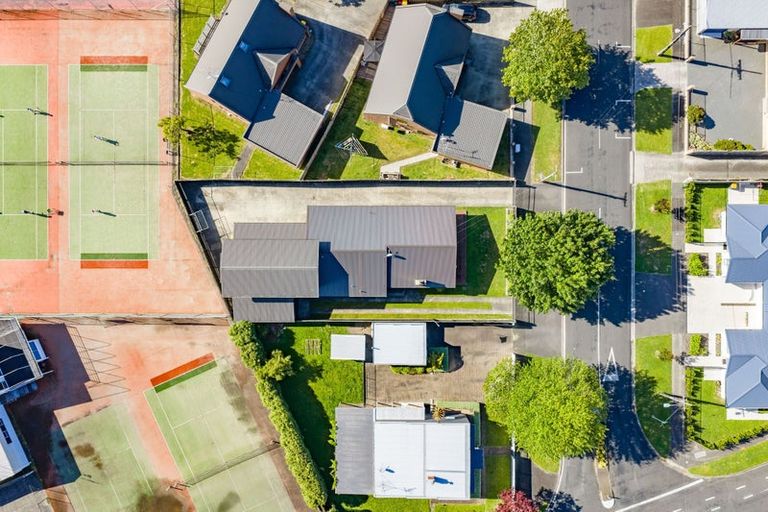 Photo of property in 5 Hobson Street, Maeroa, Hamilton, 3200