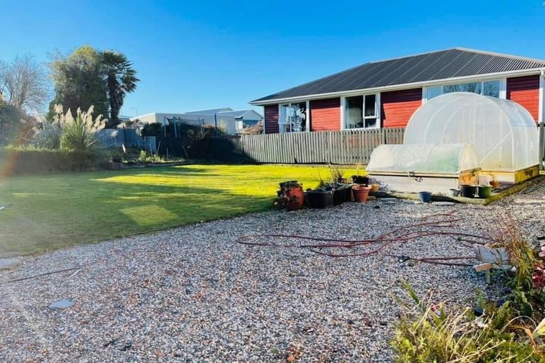Photo of property in 56 Highfield Terrace, Newfield, Invercargill, 9812
