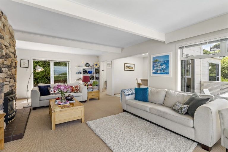 Photo of property in 95a Jubilee Road, Khandallah, Wellington, 6035