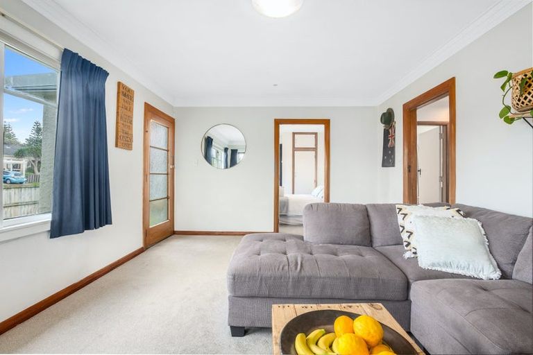 Photo of property in 57a Bluegum Road, Paraparaumu Beach, Paraparaumu, 5032