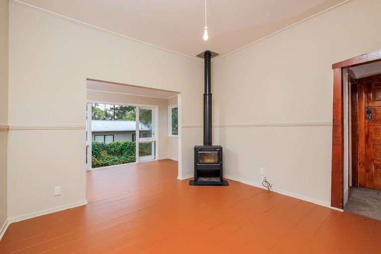 Photo of property in 1/73 Rosedale Road, Pinehill, Auckland, 0632