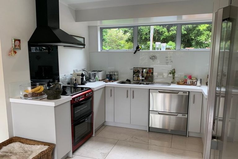 Photo of property in 7 Forest Road, Raumati South, Paraparaumu, 5032