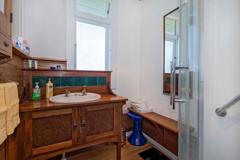 Photo of property in 25 Sherwood Road, Onerahi, Whangarei, 0110