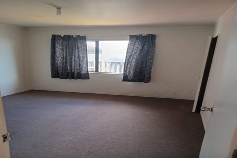 Photo of property in 137 Russell Road, Manurewa, Auckland, 2102