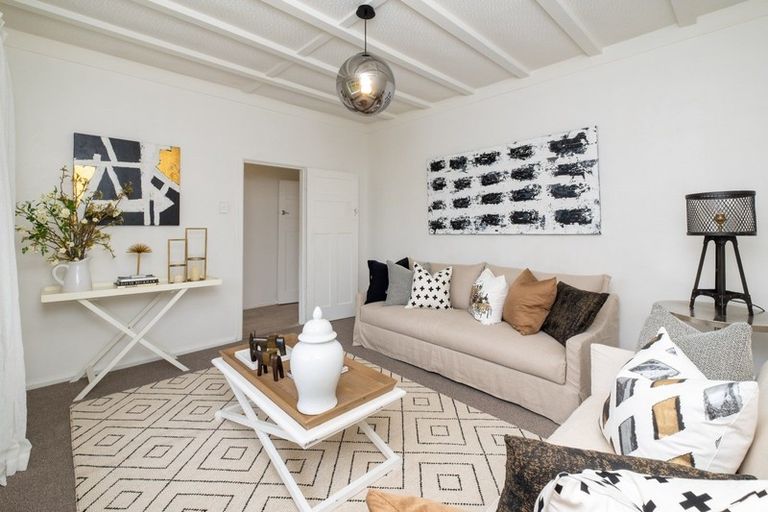 Photo of property in 305 Riverslea Road North, Parkvale, Hastings, 4122