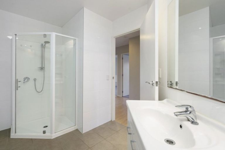 Photo of property in 17 Kennedy Place, Waikanae Beach, Waikanae, 5036