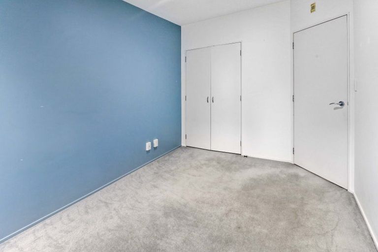 Photo of property in St Peters Apartments, 1c/192 Willis Street, Te Aro, Wellington, 6011