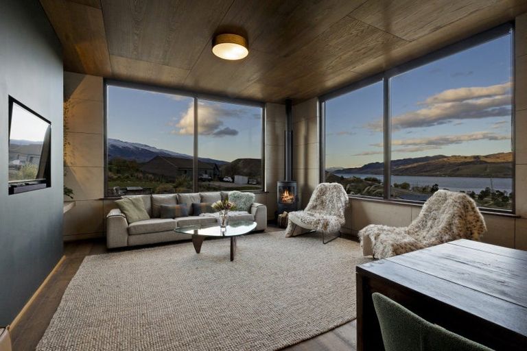 Photo of property in 335a Luggate-cromwell Road, Lowburn, Cromwell, 9384