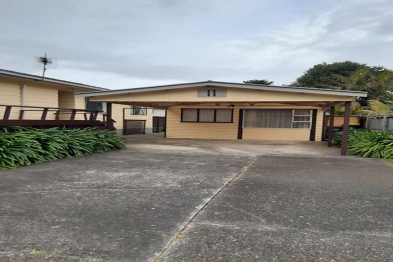 Photo of property in 11 Lyren Place, Half Moon Bay, Auckland, 2012