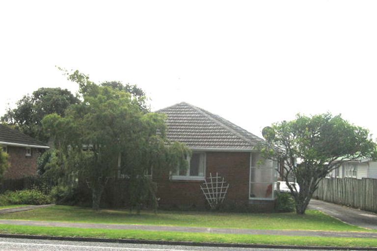 Photo of property in 2/169 Shakespeare Road, Milford, Auckland, 0620