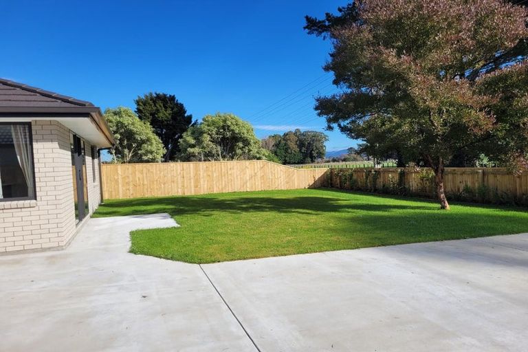 Photo of property in 77 Lincoln Road, Carterton, 5713