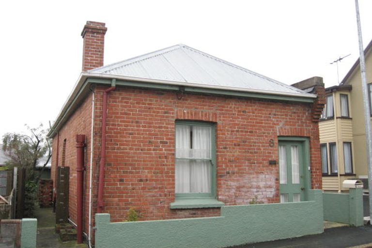 Photo of property in 3 Titan Street, North Dunedin, Dunedin, 9016