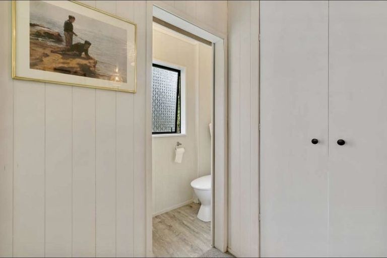 Photo of property in 390 Driving Creek Road, Coromandel, 3506