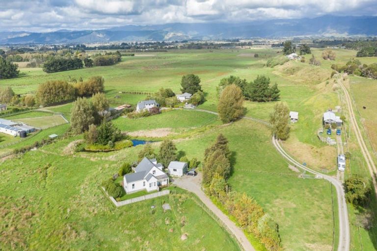 Photo of property in 185a Hokio Sand Road, Hokio Beach, Levin, 5571