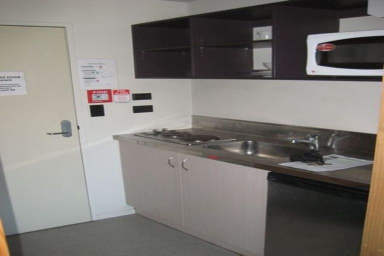 Photo of property in Martin Square Apartments, 403/20 Martin Square, Te Aro, Wellington, 6011