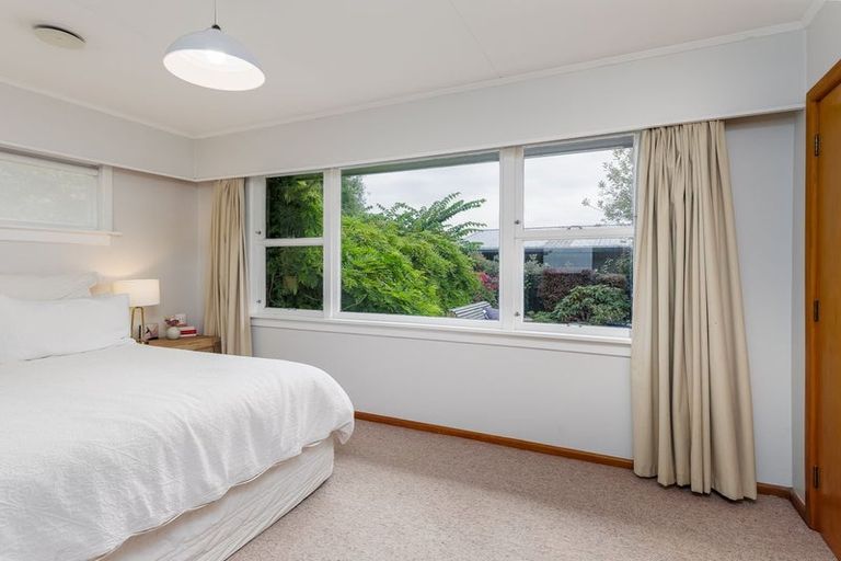 Photo of property in 15 Oxford Street, Waimate, 7924