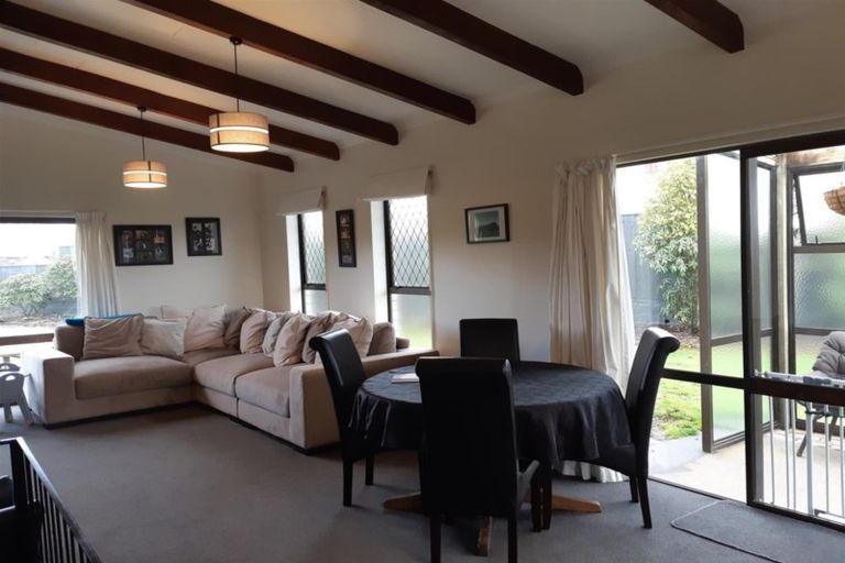 Photo of property in 43 Cassandra Street, Stratford, 4332