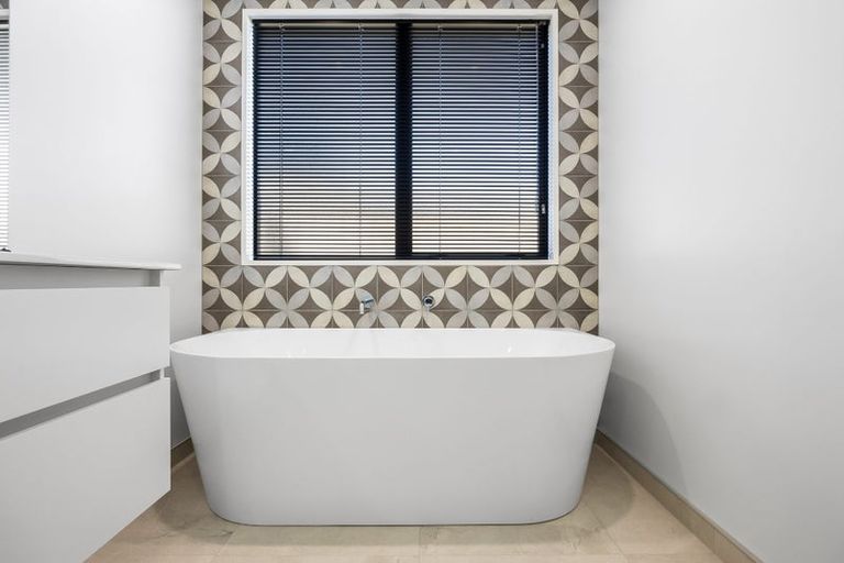 Photo of property in 31 Georgina Street, Marshland, Christchurch, 8083