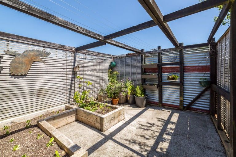 Photo of property in 9 Moore Street, Featherston, 5710