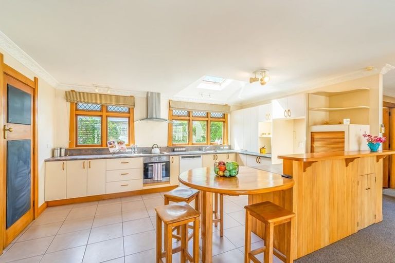 Photo of property in 19 Burnside Street, Waterloo, Lower Hutt, 5011