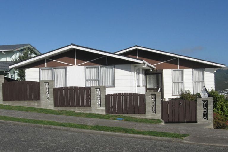 Photo of property in 20 Mapplebeck Street, Titahi Bay, Porirua, 5022
